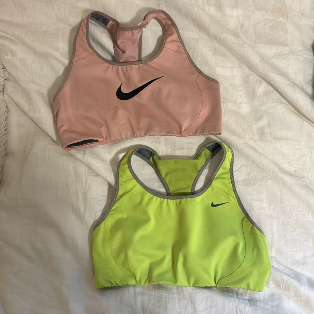 Pair of 2 Nike Sports Bras - Swoosh - size M